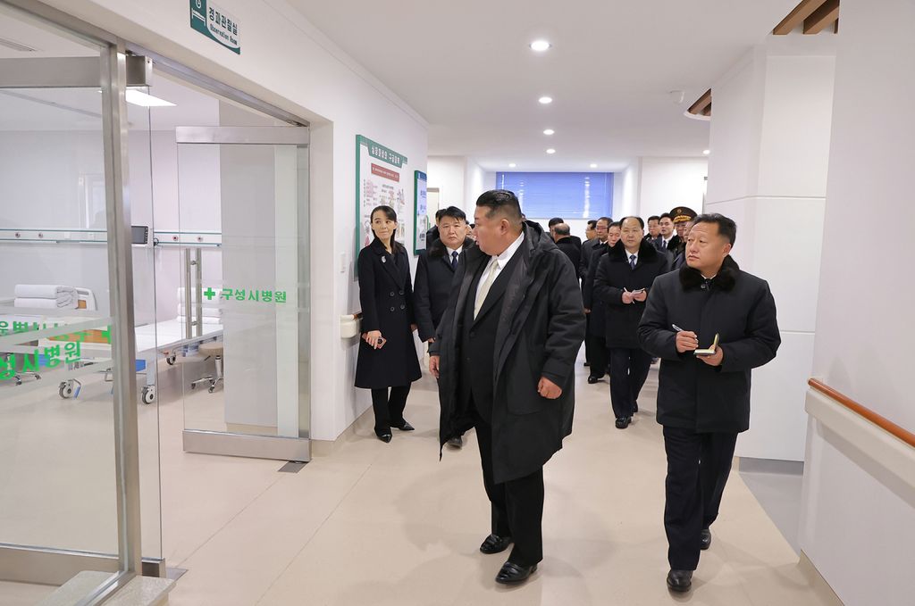 Inaugural Ceremony of Kusong City Hospital Held with Splendor - Image 8