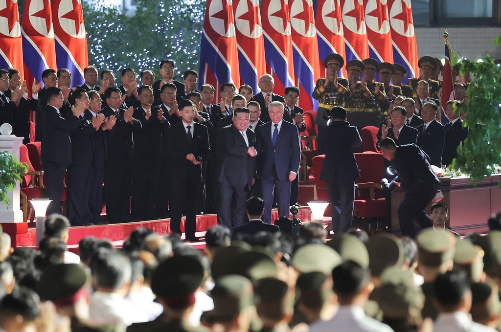 Respected Comrade Kim Jong Un Makes Speech at Celebration of 80th Anniversary of Korea’s Liberation - Image 11