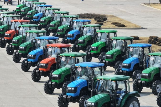 Kumsong Tractor Factory Updated in DPRK - Image 6