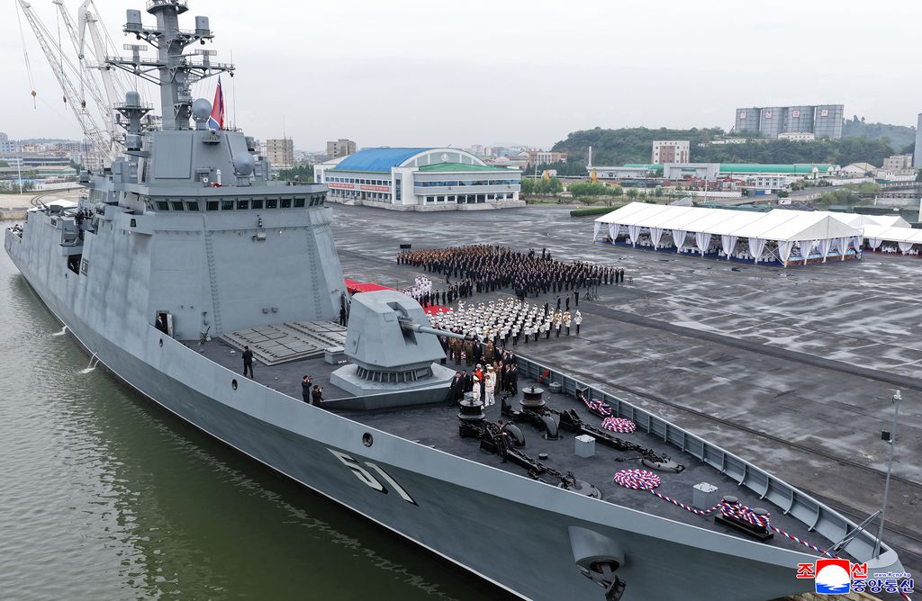 RespectedComrade Kim Jong Un visits destroyer Choe Hyon according to second-day schedule of visit to military hardware exhibition - Image 25