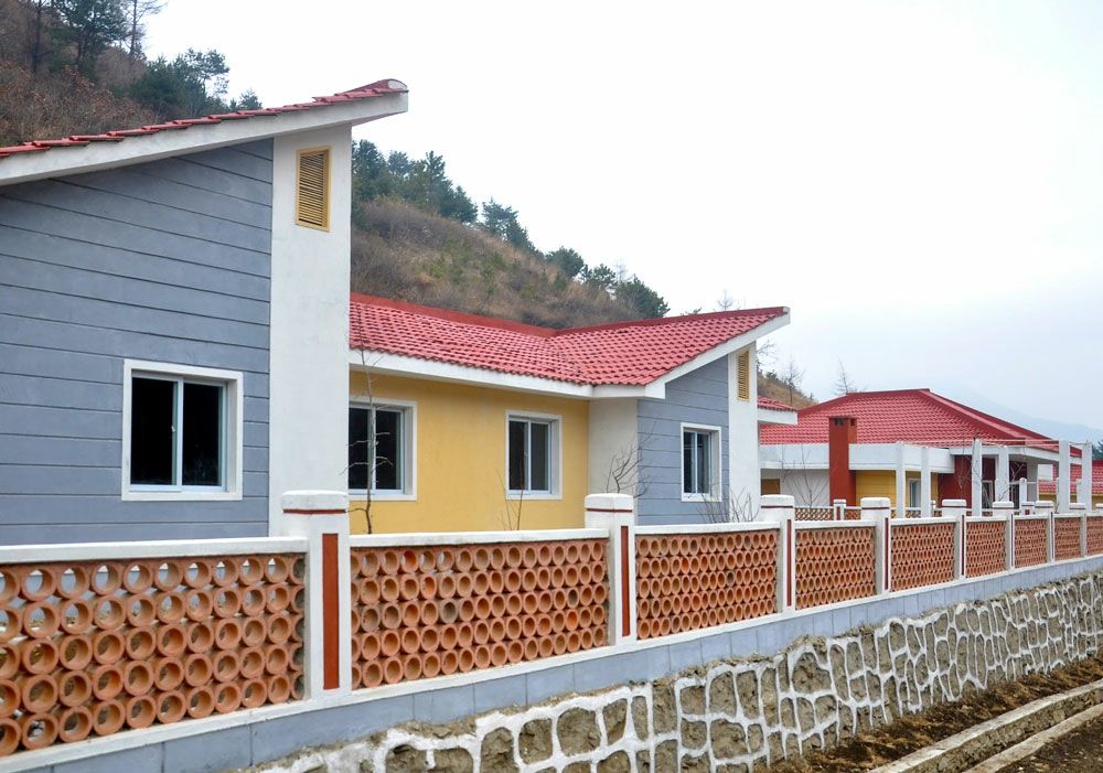 New Houses Built at Farms in DPRK - Image 4