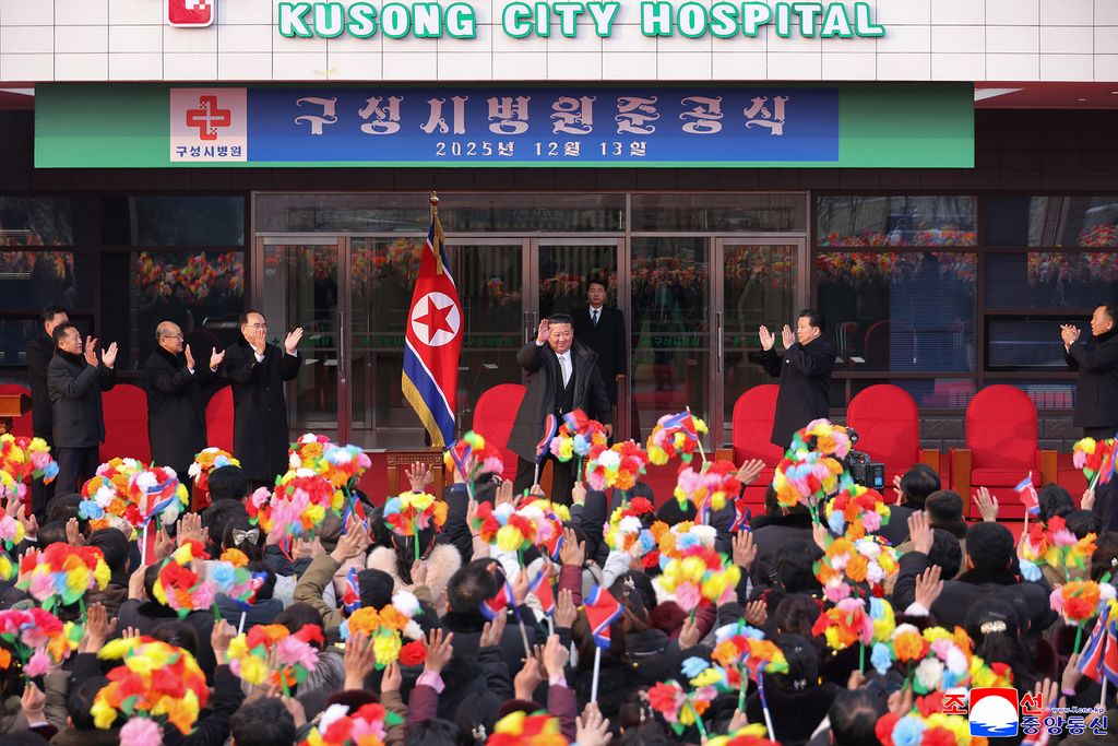 Today's News - Image 127