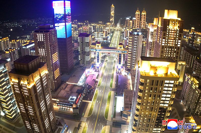 Iconic building features distinctive style in Hwasong area