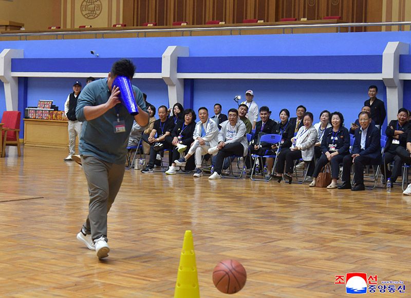 Participants in Kim Il Sung - Kim Jong Il Foundation Conference hold joint friendship gathering - Image 15