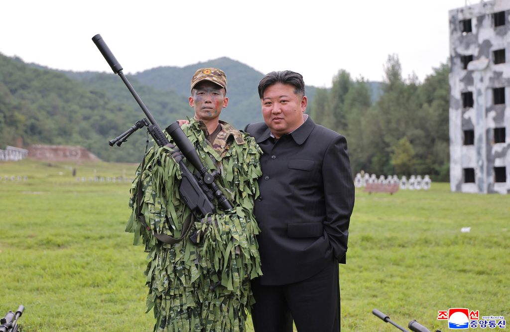 RespectedComrade Kim Jong Un visits special operations training base under General Staff of KPA and learns about training of soldiers - Image 3