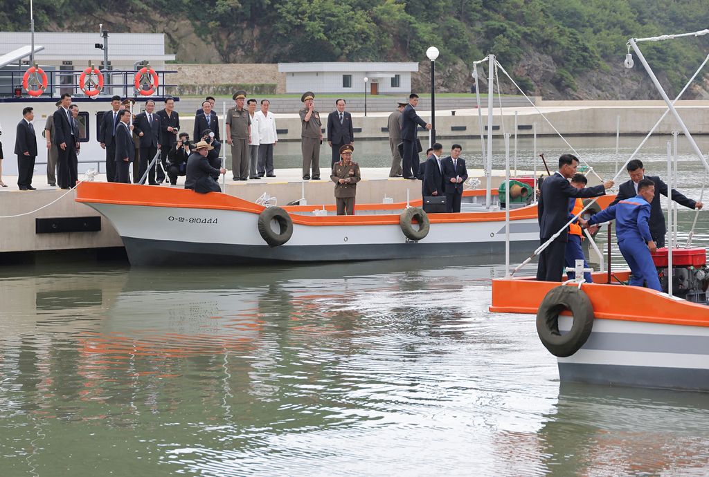 Another Spectacular Fairyland on East Coast in New Era of Regional RejuvenationInaugural Ceremony of Ragwon County Offshore Farm Takes Place with Splendor - Image 35