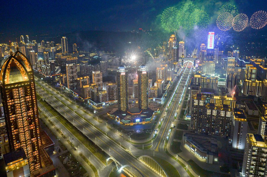 Another Spectacular Appearance Symbolic of New Heyday of Pyongyang Construction and Efflorescence of Pyongyang CultureInauguration Ceremony of 10 000 Flats at Third Stage in Hwasong Area Takes Place with Splendour - Image 20