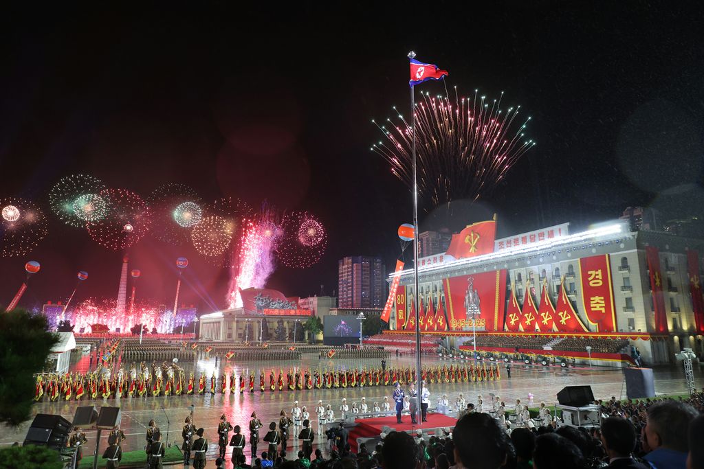 Miltary Parade Marks 80th Founding Anniversary of WPK - Image 14