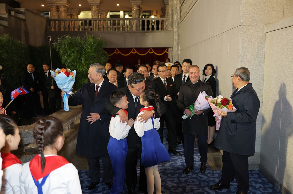 Miltary Parade Marks 80th Founding Anniversary of WPK - Image 10