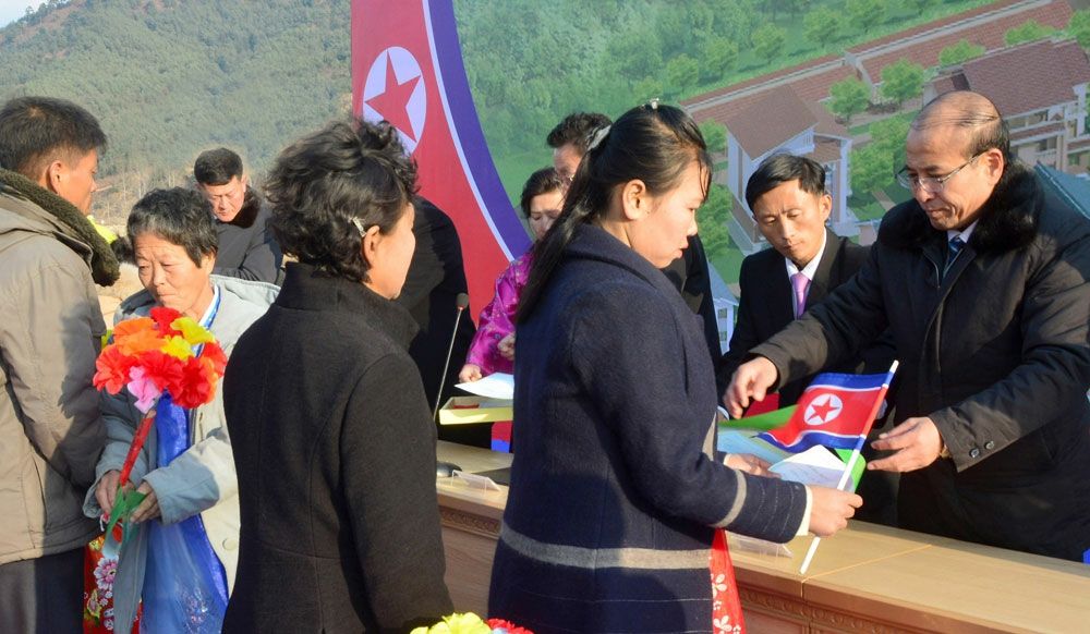 Farmers in DPRK Move into New Houses - Image 2