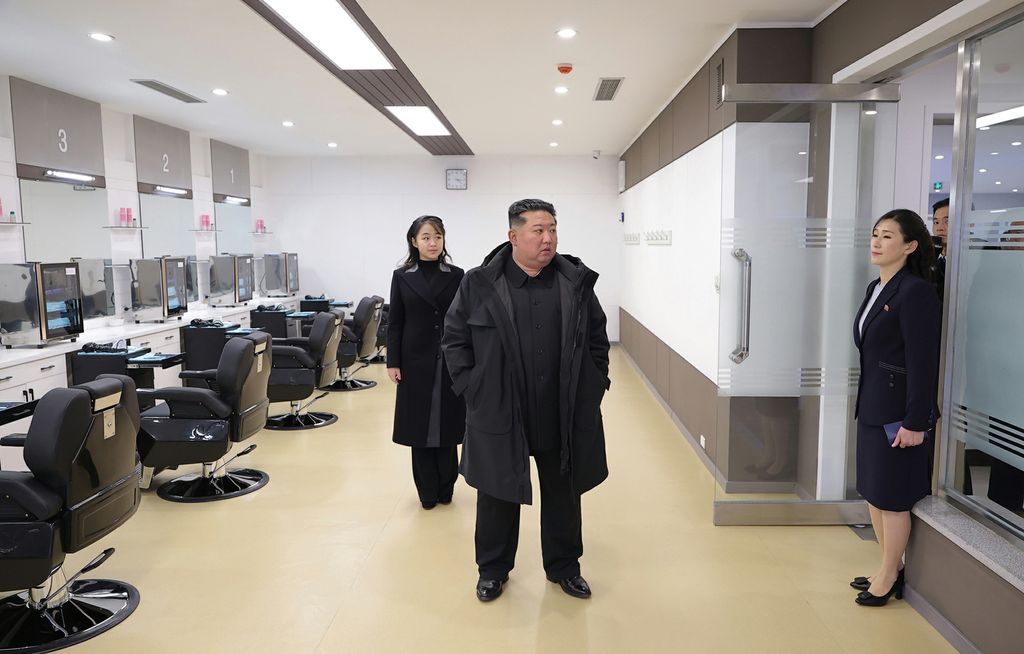 Inauguration Ceremony of Regional-industry Factories and Leisure Complex Held with Splendor in Kangdong County - Image 7