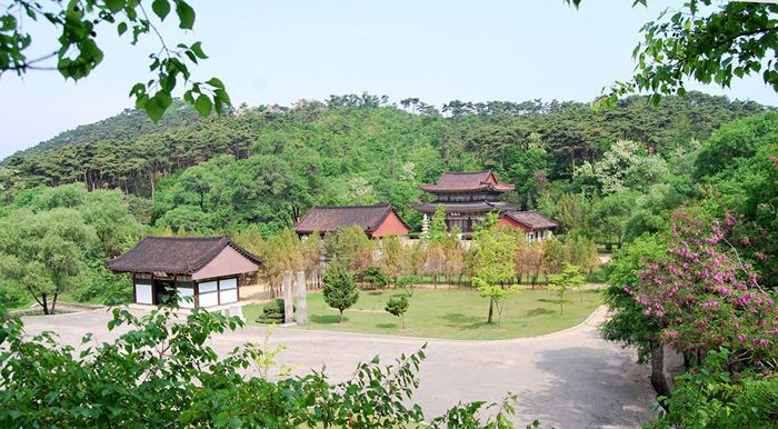 Kwangbop Temple at Foot of Mt Taesong