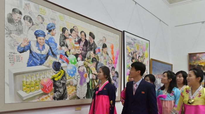 National Fine Art Exhibition Opens in DPRK