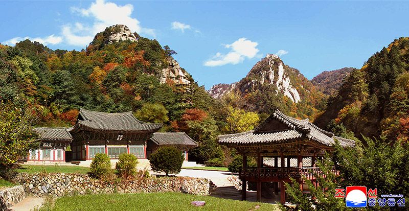 Mt Kumgang, world cultural and natural heritage (3) - Image 2