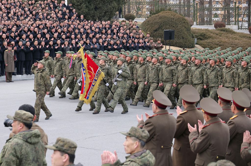 Ceremony of Welcoming Return of KPA Unit of Engineers Held with Splendor - Image 8