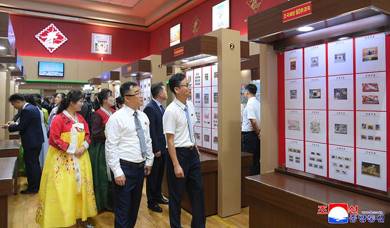 Stamp exhibition opens - Image 2