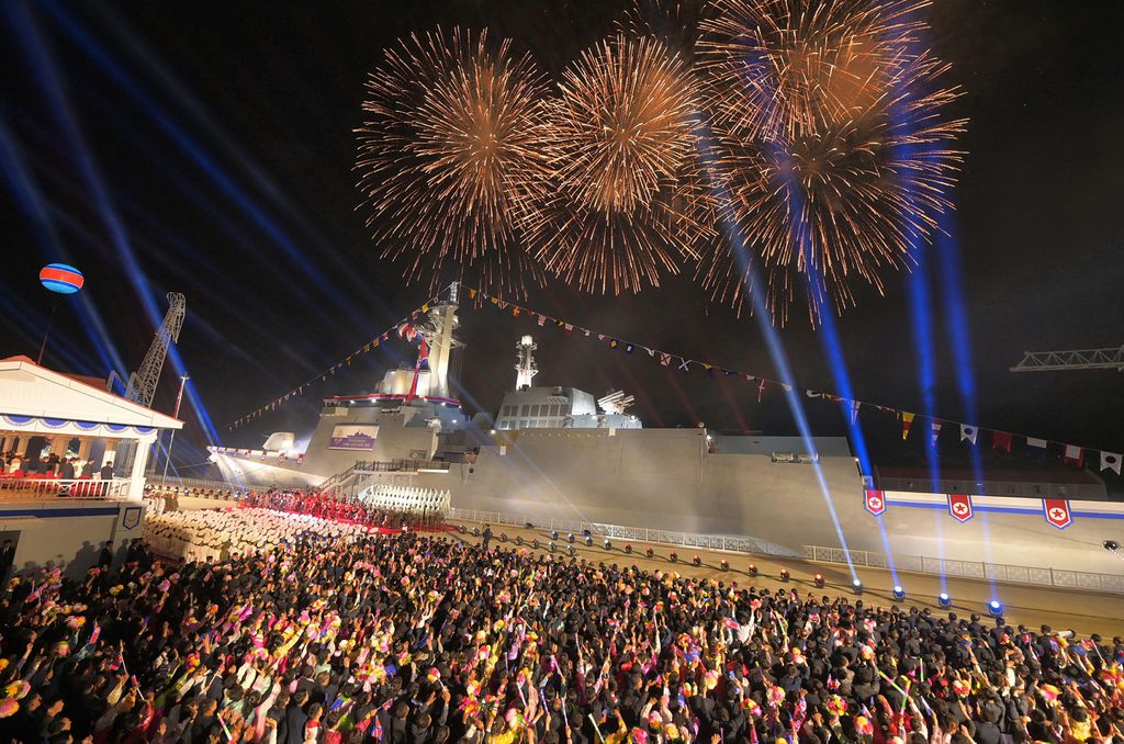 Vigorous Advance and Development of Revolution in Warship-building Industry and Modernization of Naval Forces in New Era Ceremony of Launching Destroyer of KPA Navy Takes Place with Splendour - Image 47