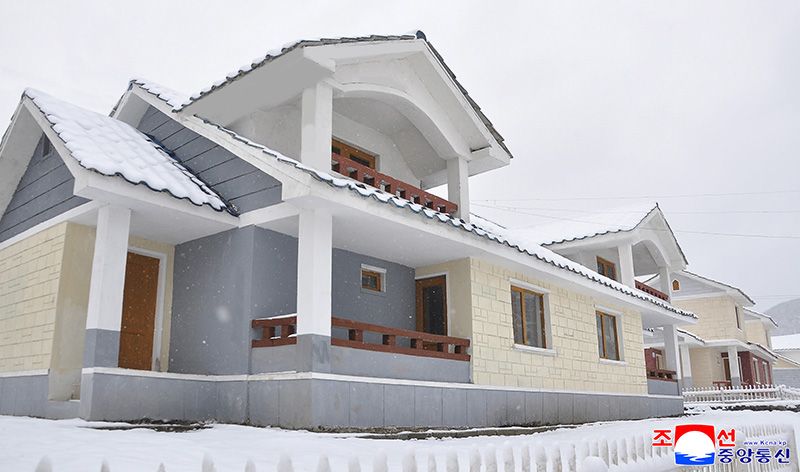 New houses built in Ryanggang Province
