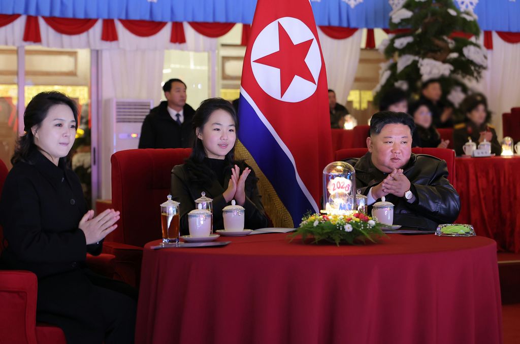 New Year Celebration Performance Given in DPRK - Image 14