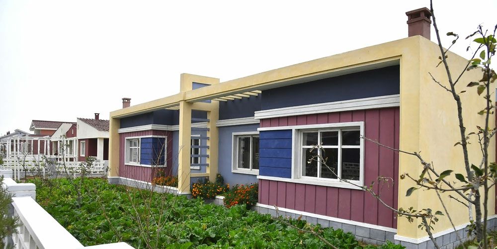 Moving into New Houses and Year-end Account Settlement and Income Distribution in Yokgudo Farm in DPRK - Image 3