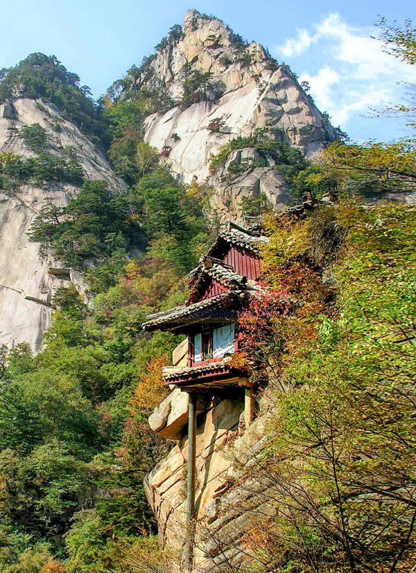 Superior Historic and Cultural Heritages of Famous Mountain - Image 7