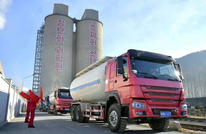 Sangwon Cement Complex Vows to Produce Hundreds of Thousands of More Tons of Cement This Year - Image 4