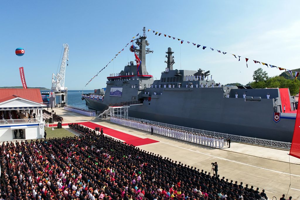 Vigorous Advance and Development of Revolution in Warship-building Industry and Modernization of Naval Forces in New Era Ceremony of Launching Destroyer of KPA Navy Takes Place with Splendour - Image 44