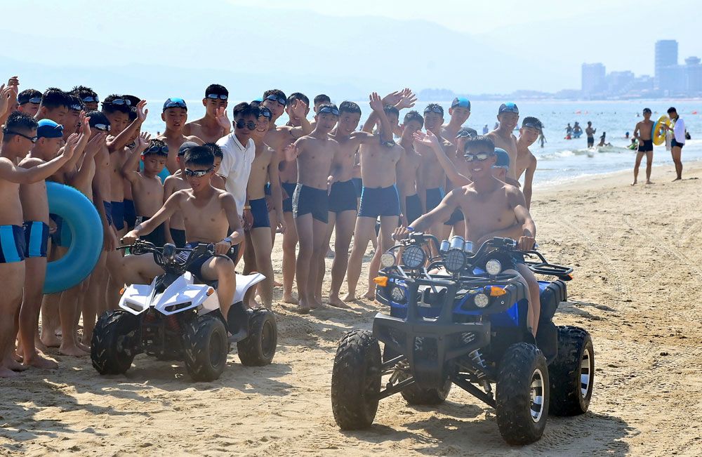 Students of Revolutionary Schools Spend Enjoyable Days in Wonsan Kalma Coastal Tourist Area - Image 14