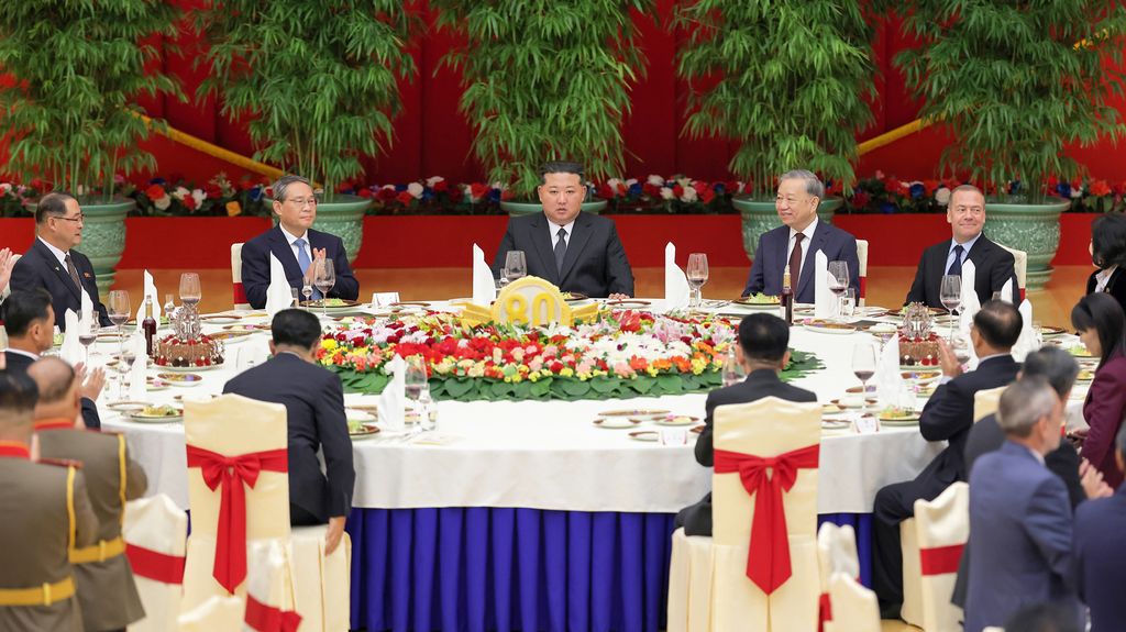 State Reception Given to Celebrate 80th Founding Anniversary of WPK - Image 4