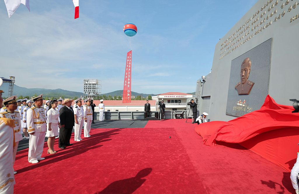 Vigorous Advance and Development of Revolution in Warship-building Industry and Modernization of Naval Forces in New Era Ceremony of Launching Destroyer of KPA Navy Takes Place with Splendour - Image 26