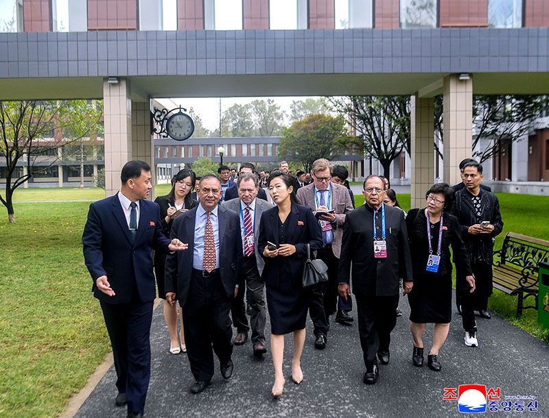 Participants in international seminar on Juche idea visit different places - Image 5
