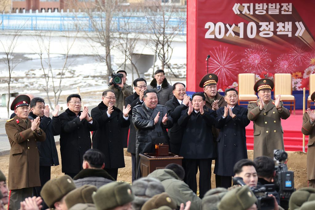 Grand Construction Struggle in 2025 Launched to Implement Regional Development Policy in New EraGroundbreaking Ceremony of Hospital and Leisure Complex in Kangdong County for Regional Development 20×10 Policy Held with Splendour - Image 2