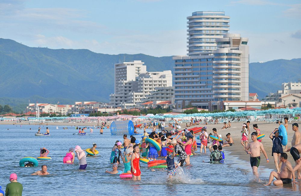 Wonsan Kalma Coastal Tourist Area Starts Service - Image 4