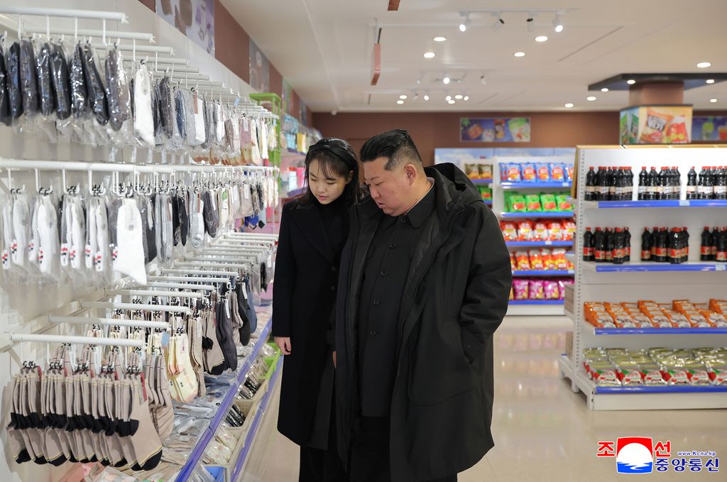 Today's News - Image 27