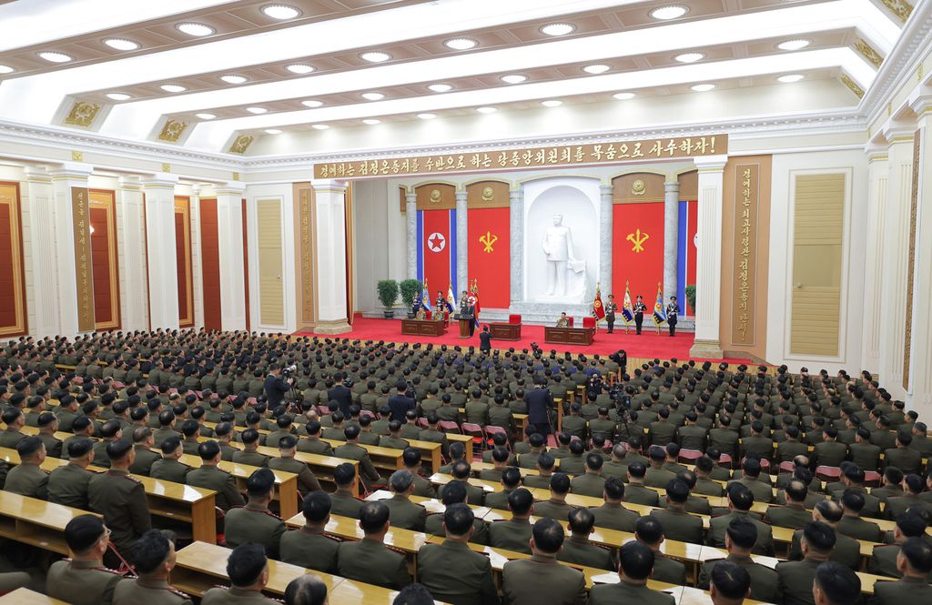 Respected Comrade Kim Jong Un Pays Congratulatory Visit to Ministry of National Defence on Day of KPA Founding - Image 13