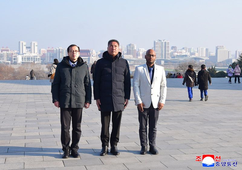 Today's News - Image 53