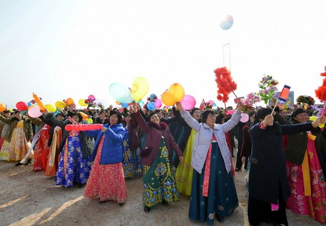 Regional-Industry Factories Inaugurated in Onchon County, Nampho Municipality