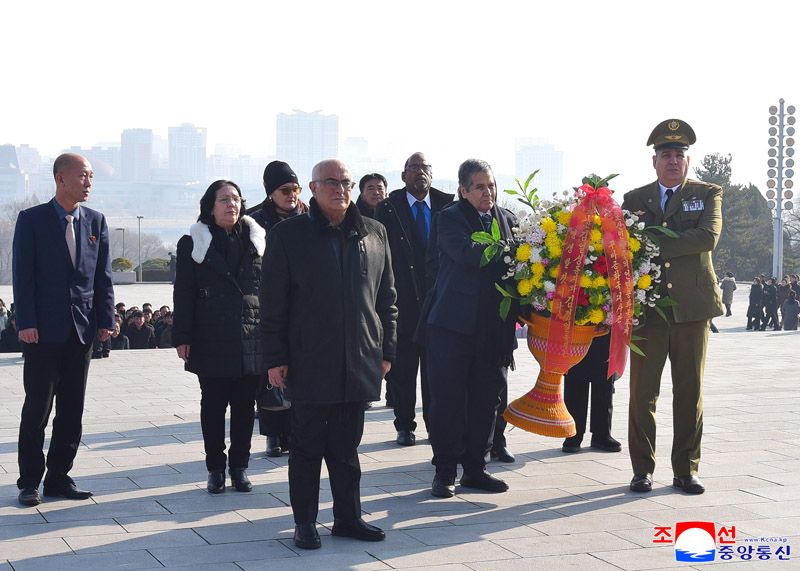 Today's News - Image 197