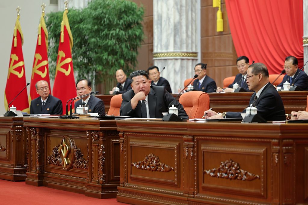 Second-day Sitting of 13th Plenary Meeting of Eighth Central Committee of WPK Held - Image 3