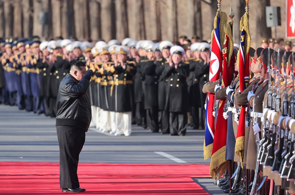 Respected Comrade Kim Jong Un Pays Congratulatory Visit to Ministry of National Defence on Day of KPA Founding - Image 3