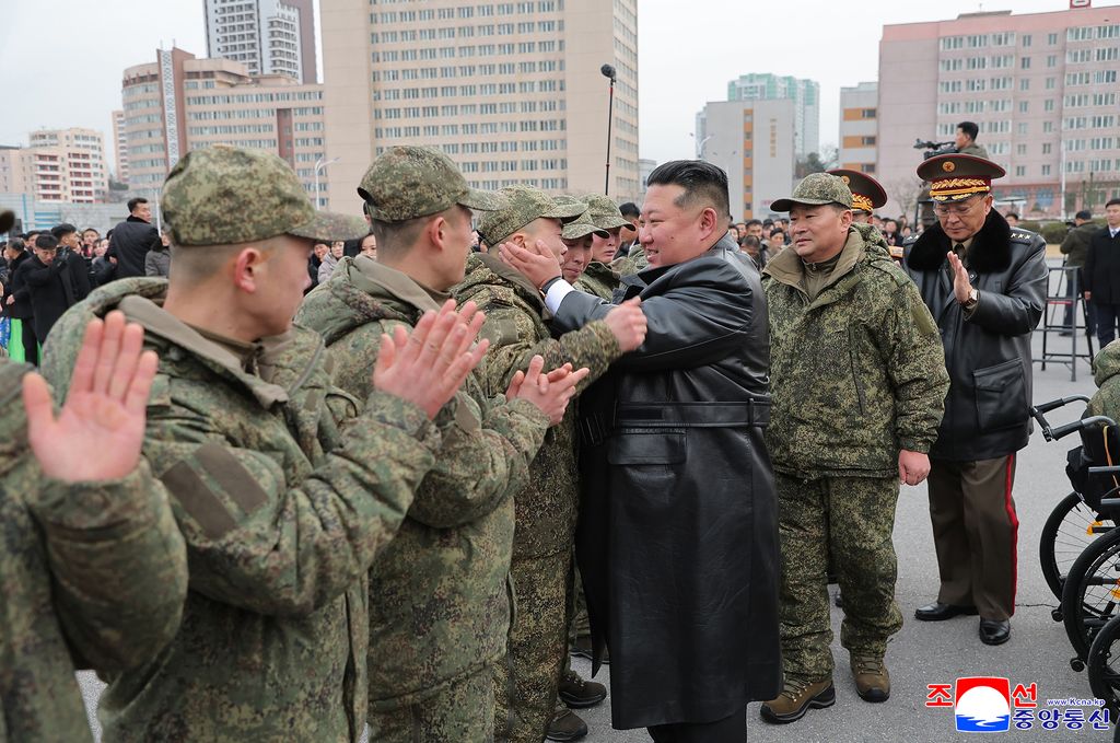 Today's News - Image 207