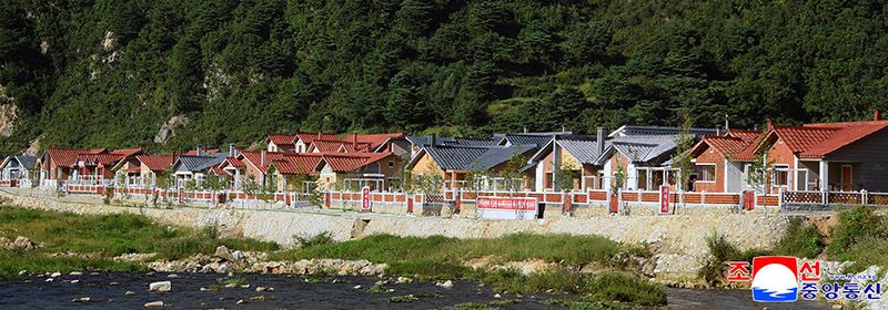 New houses built in Changsong County - Image 4