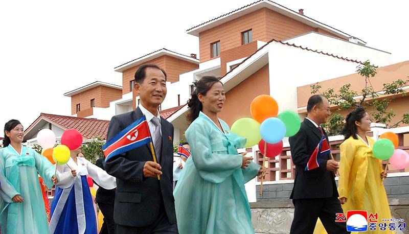 New houses built at farm in Anju - Image 4