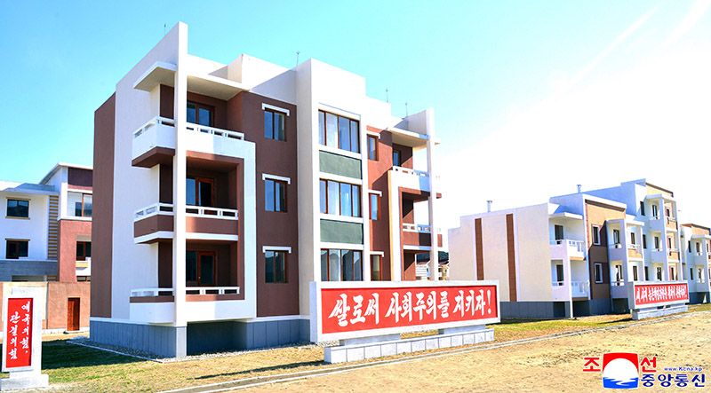 New houses built in Chongjin City - Image 3