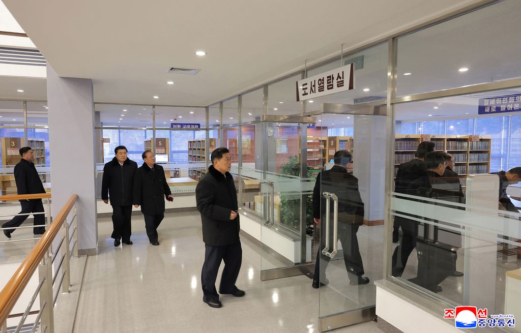 Today's News - Image 74