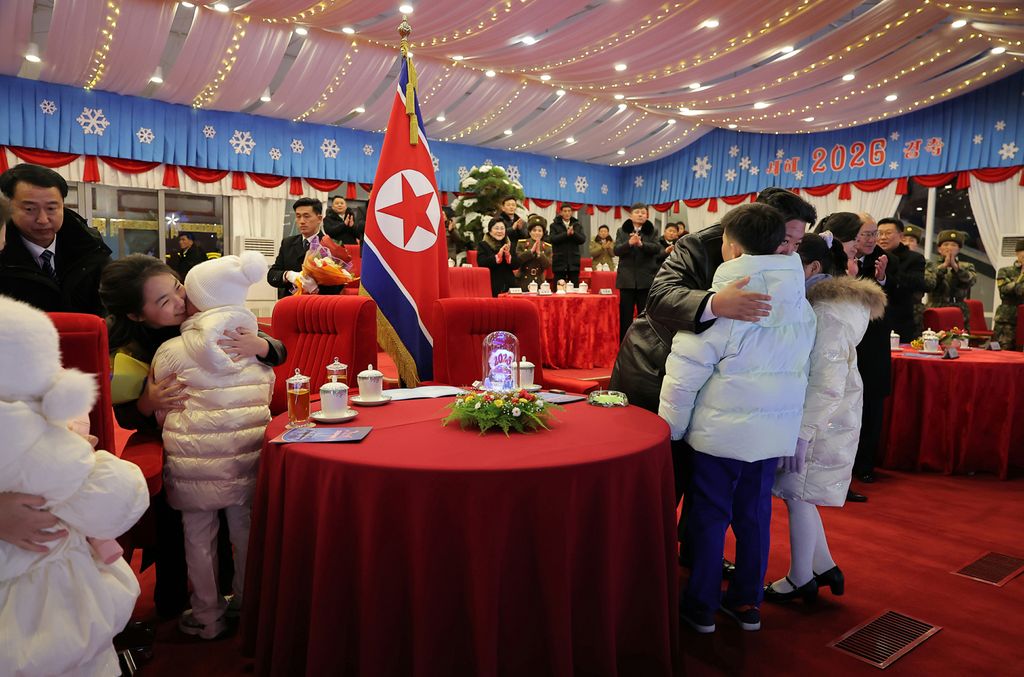 New Year Celebration Performance Given in DPRK - Image 7