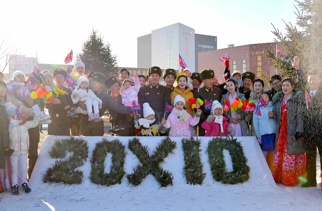 Inauguration Ceremony of Regional-Industry Factories Held in Yomju County - Image 41
