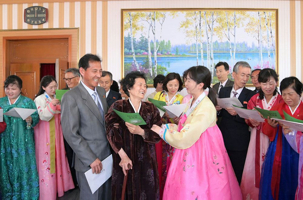 Citizens Move into New Flats in Hwasong Area of DPRK - Image 2