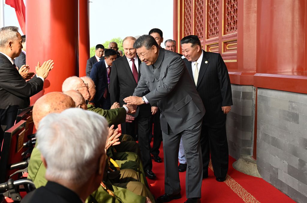Respected Comrade Kim Jong Un Participates in Commemorations Marking 80th Anniversary of Victory in Chinese People’s War of Resistance against Japanese Aggression and World Anti-Fascist War - Image 17