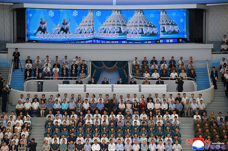 Ice Rink in Pyongyang renovated - Image 6